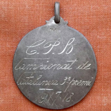 Medalla otorgada a Bau por el tercer puesto en el campeonato de Cataluña de 1918 con el F.C. Barcelona